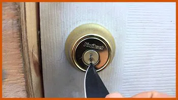 Rochester MI Locksmith Store Rochester, MI 248-671-4915 - 7-broken-key-extraction